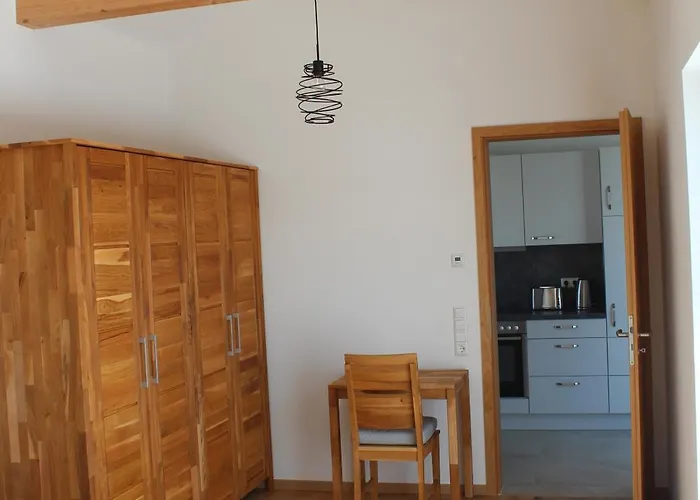 Fewo-meder * באד שוסנריד